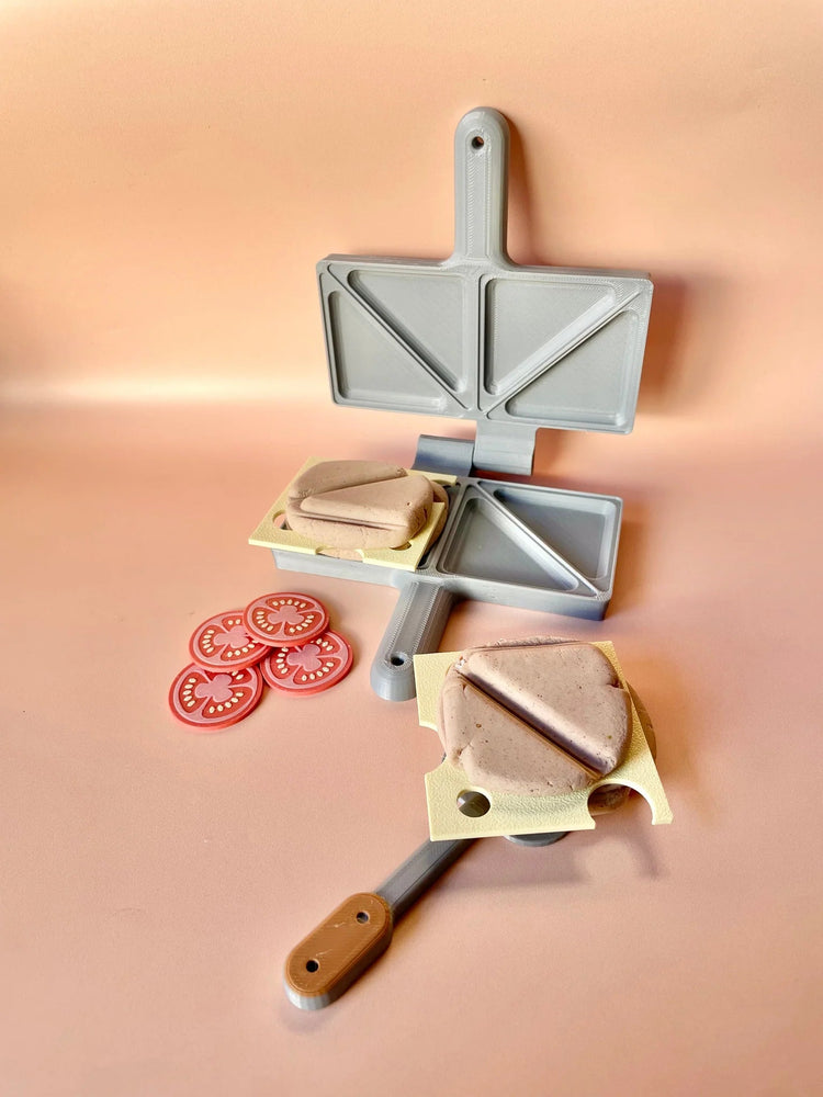 BEADIE BUG PLAY | ECO TOASTED SANDWICH KIT by BEADIE BUG PLAY - The Playful Collective