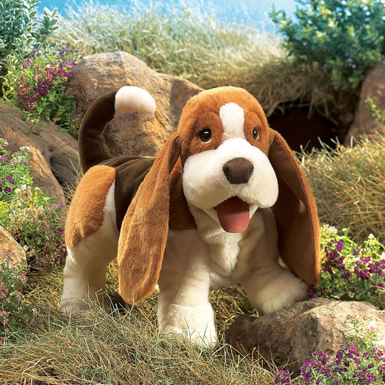 FOLKMANIS PUPPETS | BASSET HOUND PUPPET by FOLKMANIS PUPPETS - The Playful Collective