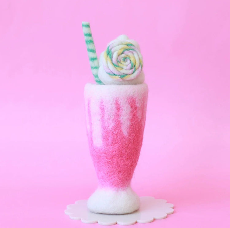 JUNI MOON | SHAKE IT UP MILKSHAKES & SMOOTHIES Pink Lolly by JUNI MOON - The Playful Collective