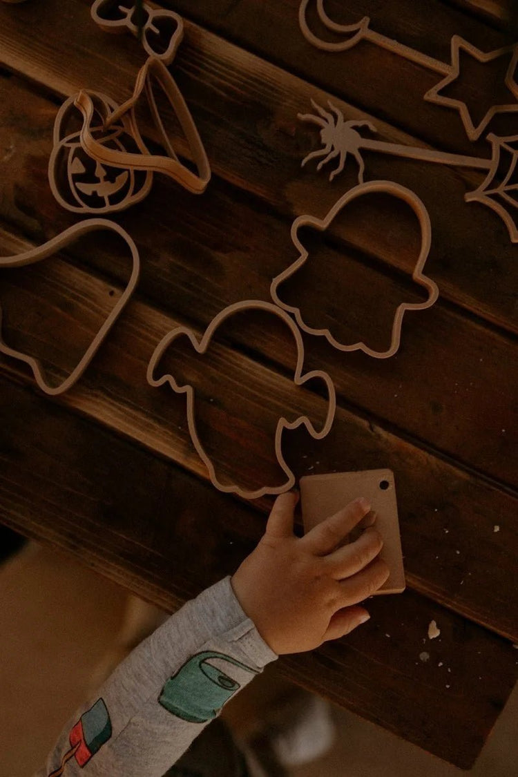 KINFOLK PANTRY | HALLOWEEN GHOST STAMP & CUTTER SET by KINFOLK PANTRY - The Playful Collective