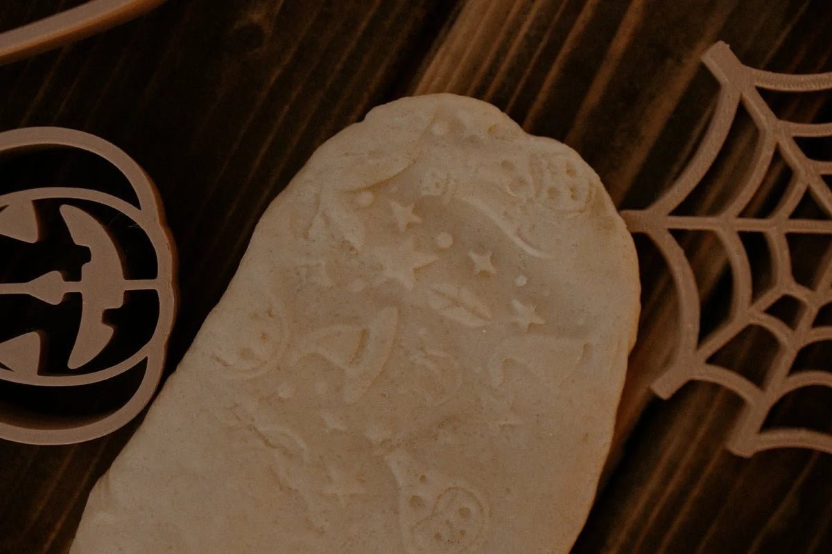 KINFOLK PANTRY | MAGIC POTION HALLOWEEN ECO ROLLER by KINFOLK PANTRY - The Playful Collective