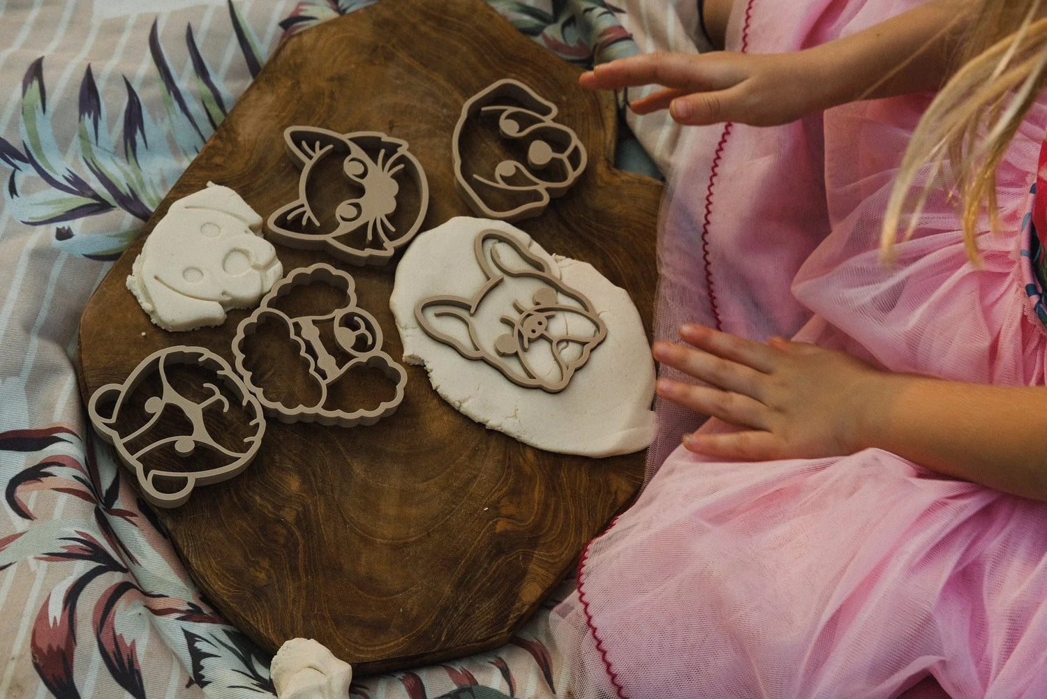 KINFOLK PANTRY | PETS ANIMAL FACES ECO CUTTER™ SET OF 5 by KINFOLK PANTRY - The Playful Collective