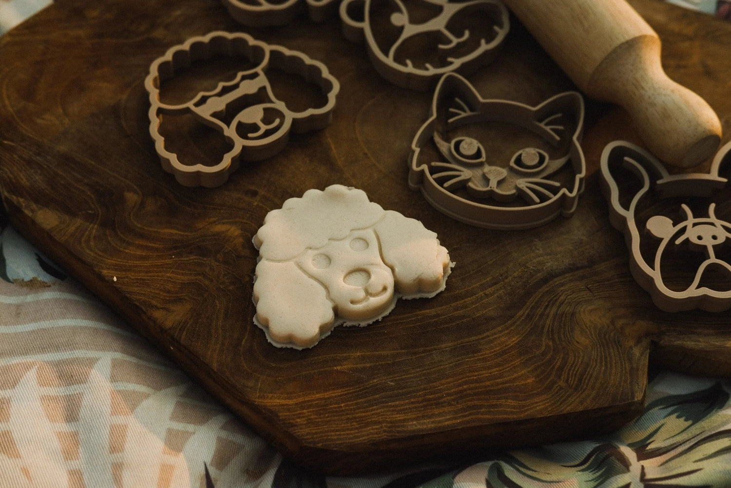 KINFOLK PANTRY | PETS ANIMAL FACES ECO CUTTER™ SET OF 5 by KINFOLK PANTRY - The Playful Collective