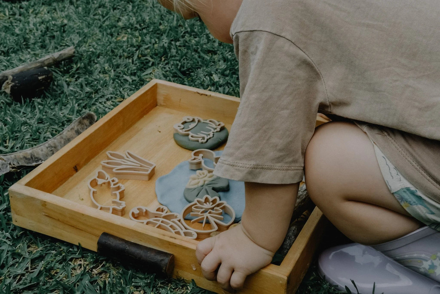 KINFOLK PANTRY | POND LIFE ECO CUTTER™ SET by KINFOLK PANTRY - The Playful Collective