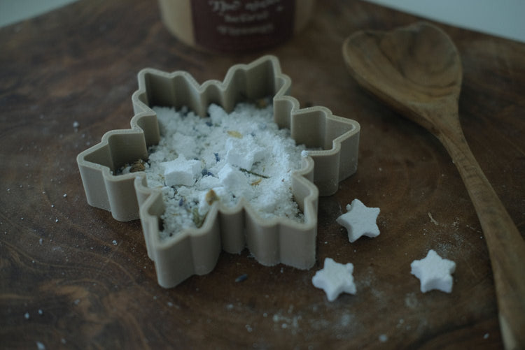 KINFOLK PANTRY | SNOW FLAKE ECO MOULD by KINFOLK PANTRY - The Playful Collective