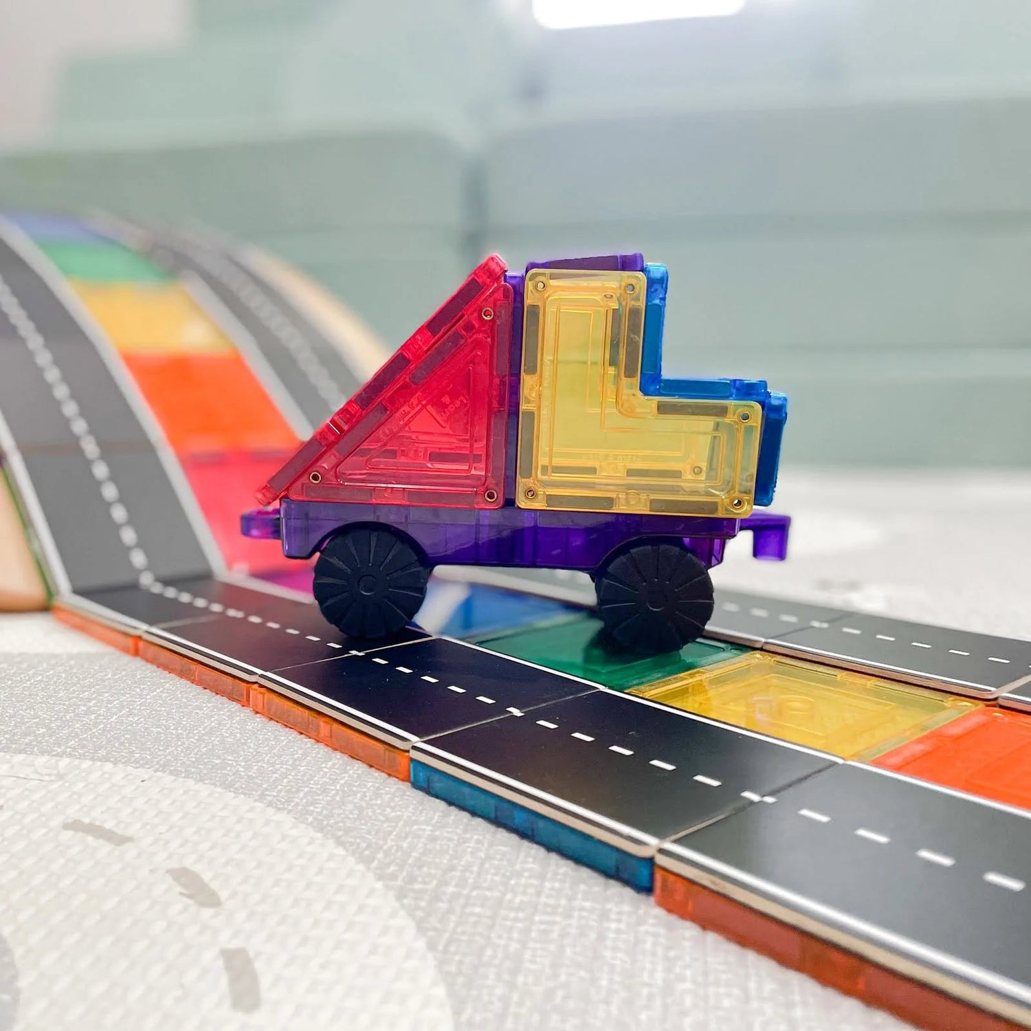LEARN & GROW | MAGNETIC TILES - CAR PACK 28 PIECE (NEW DESIGN) by LEARN & GROW TOYS - The Playful Collective