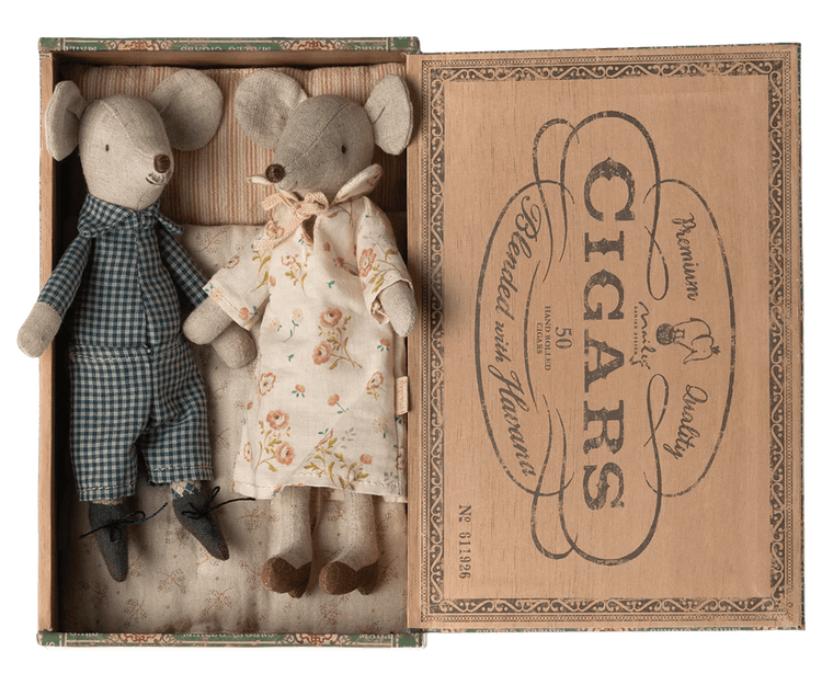 MAILEG | GRANDMA AND GRANDPA MICE IN CIGARBOX by MAILEG - The Playful Collective