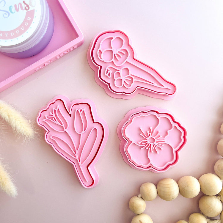 PLAY SENSE | ECO PLAYDOUGH STAMP - FLOWER THREE by PLAY SENSE - The Playful Collective
