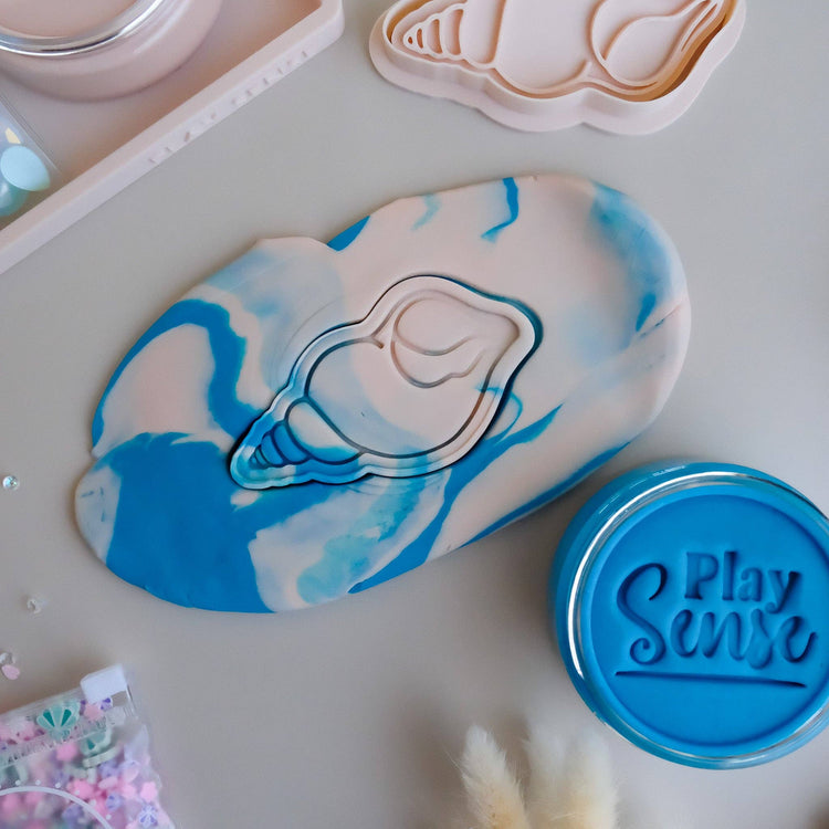 PLAY SENSE | PLAYDOUGH - BRIGHT BLUE (BLUE SLUSHIE SCENTED) by PLAY SENSE - The Playful Collective