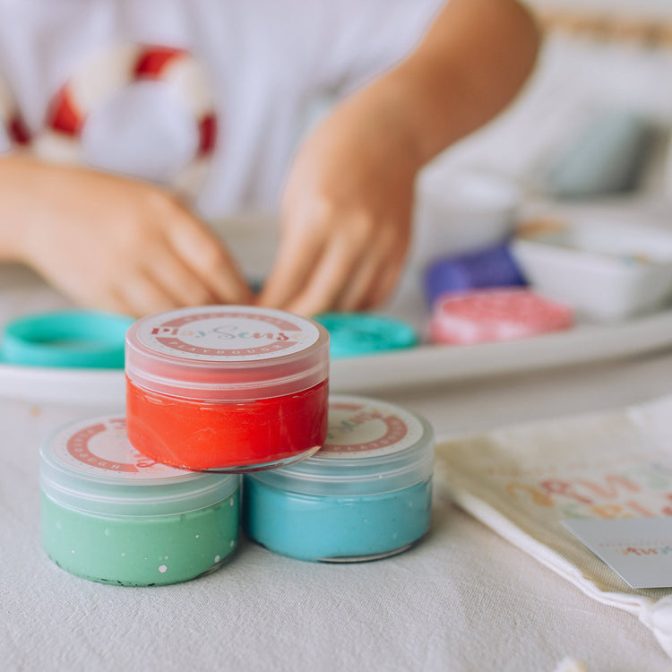 PLAY SENSE | PLAYDOUGH - BRIGHT RED (CHERRY SCENTED) by PLAY SENSE - The Playful Collective