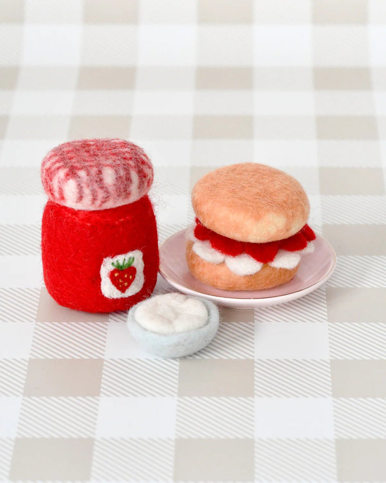 TARA TREASURES | FELT STRAWBERRY JAM AND SCONES SET by TARA TREASURES - The Playful Collective