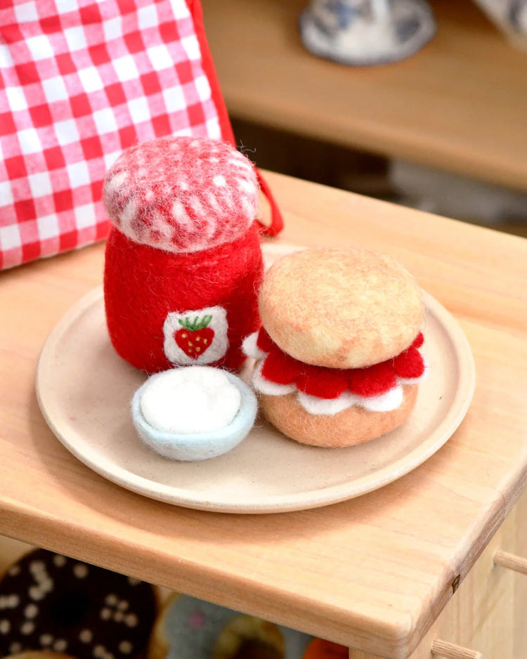 TARA TREASURES | FELT STRAWBERRY JAM AND SCONES SET by TARA TREASURES - The Playful Collective