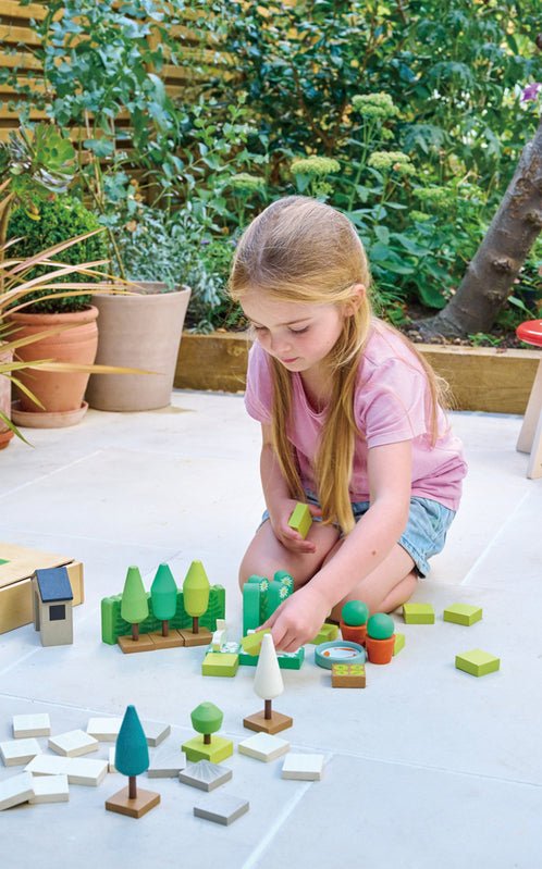 TENDER LEAF TOYS | LITTLE GARDEN DESIGNER SET by TENDER LEAF TOYS - The Playful Collective