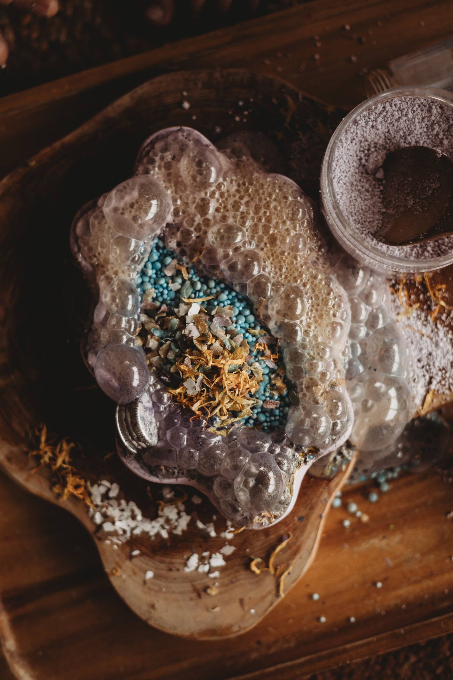 THE SALTWATER COLLECTIVE | MERMAID SCALES - IRIDESCENT SCALES POTION ADD - ON 40G by THE SALTWATER COLLECTIVE - The Playful Collective