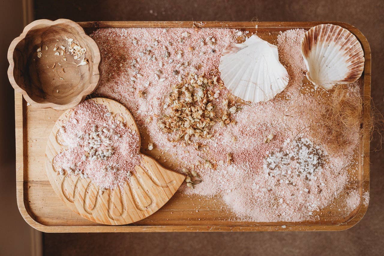 THE SALTWATER COLLECTIVE | NAUTILUS SHELL - SALTWATER FIZZ 250G by THE SALTWATER COLLECTIVE - The Playful Collective