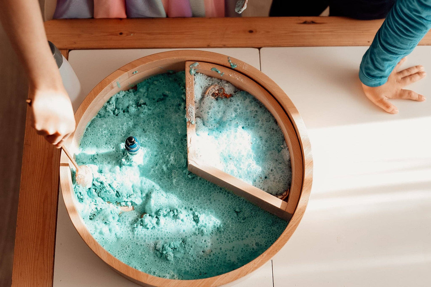 THE SALTWATER COLLECTIVE | OCEAN BLUE - FIZZY MOON SAND by THE SALTWATER COLLECTIVE - The Playful Collective