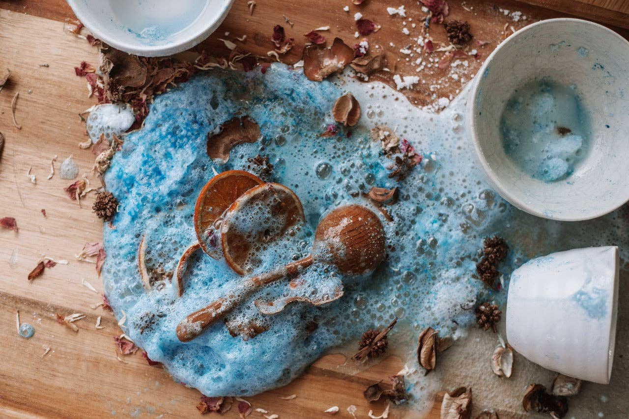 THE SALTWATER COLLECTIVE | OCEAN - SALTWATER FOAM 250G by THE SALTWATER COLLECTIVE - The Playful Collective