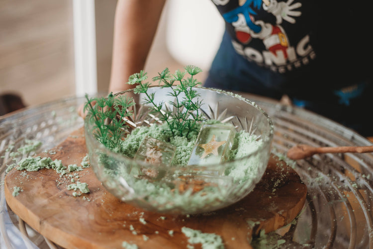 THE SALTWATER COLLECTIVE | SEAGRASS GREEN - FIZZY MOON SAND by THE SALTWATER COLLECTIVE - The Playful Collective