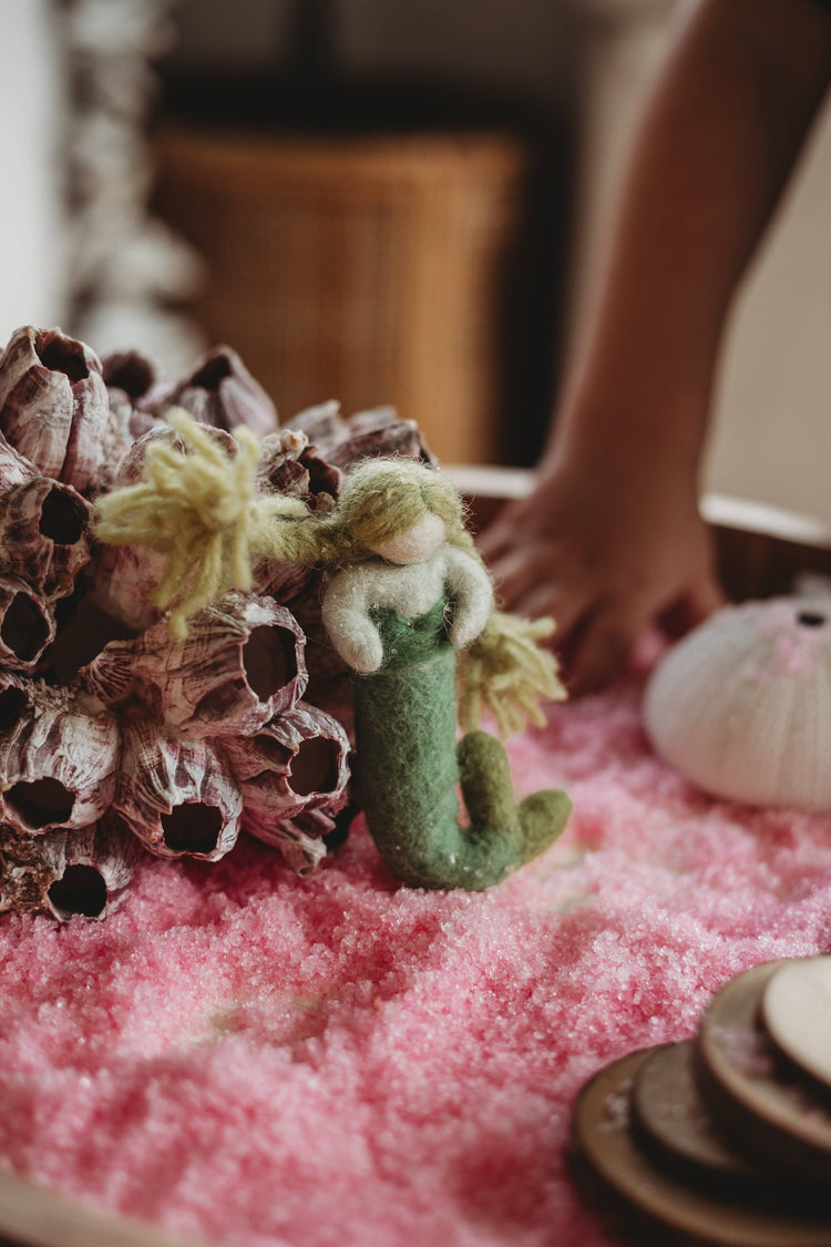 THE SALTWATER COLLECTIVE | SEASTAR FLUFF - PINK INSTANT SNOW by THE SALTWATER COLLECTIVE - The Playful Collective