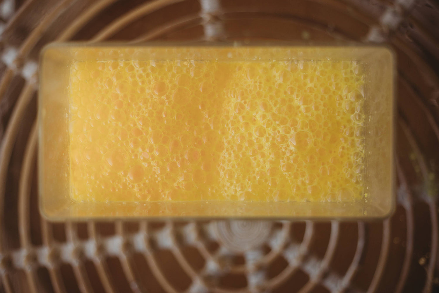 THE SALTWATER COLLECTIVE | SUNSHINE YELLOW - SALTWATER FIZZ 250G by THE SALTWATER COLLECTIVE - The Playful Collective