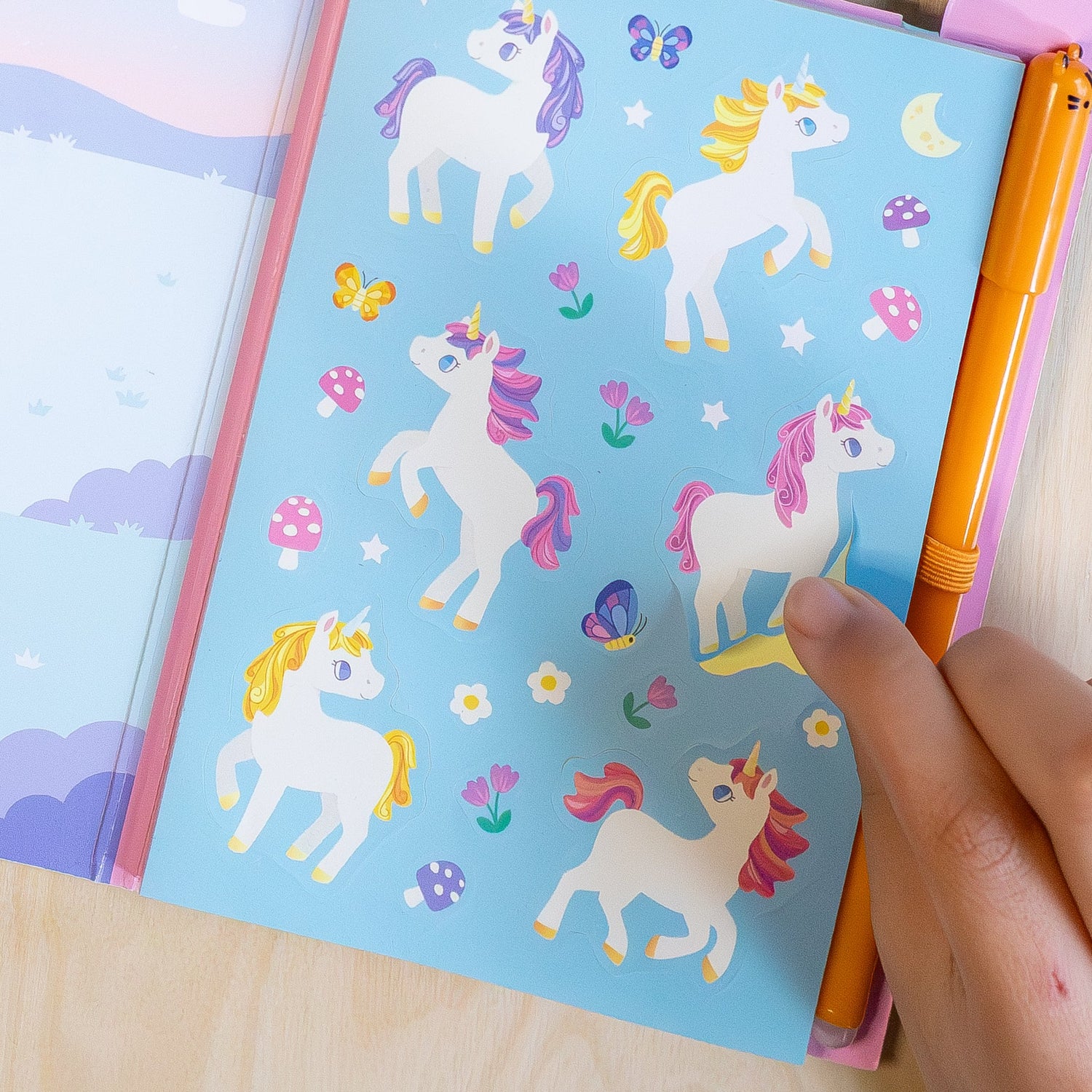 TIGER TRIBE | BUSY WHIZ FUN PACK - UNICORNS by TIGER TRIBE - The Playful Collective