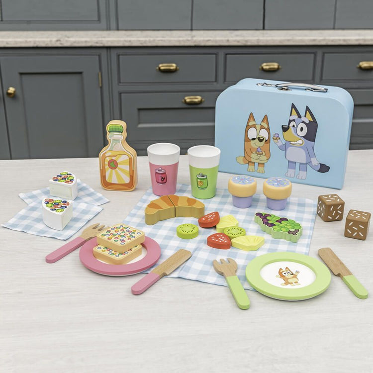 BLUEY | PICNIC BASKET SET by BLUEY - The Playful Collective