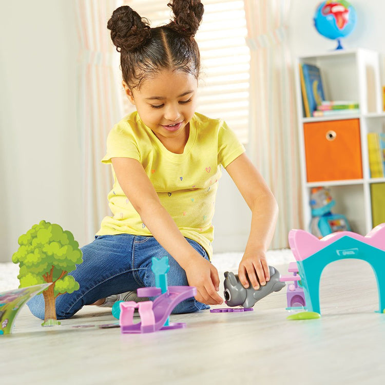 CODING CRITTERS® SCAMPER & SNEAKER by LEARNING RESOURCES - The Playful Collective