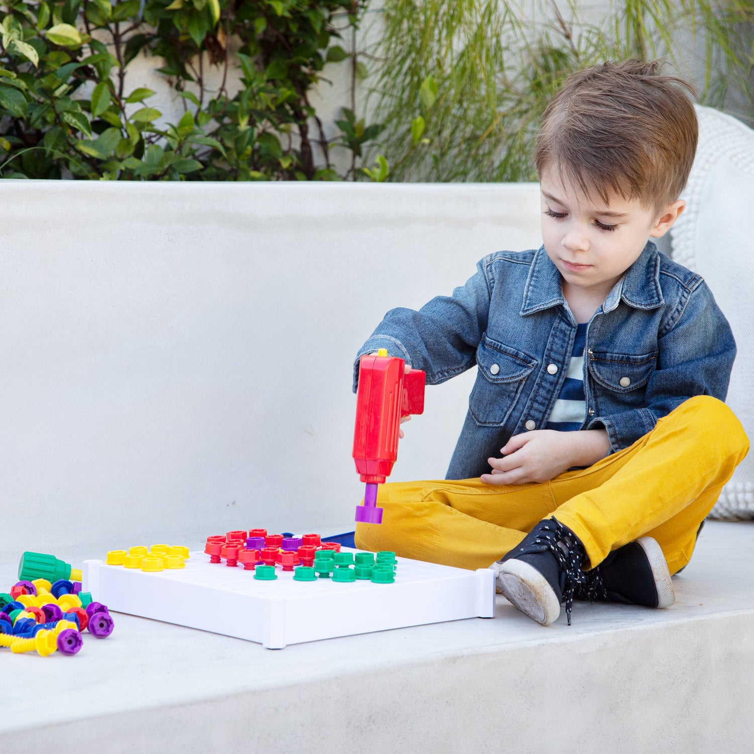 DESIGN & DRILL® ACTIVITY CENTER by EDUCATIONAL INSIGHTS - The Playful Collective