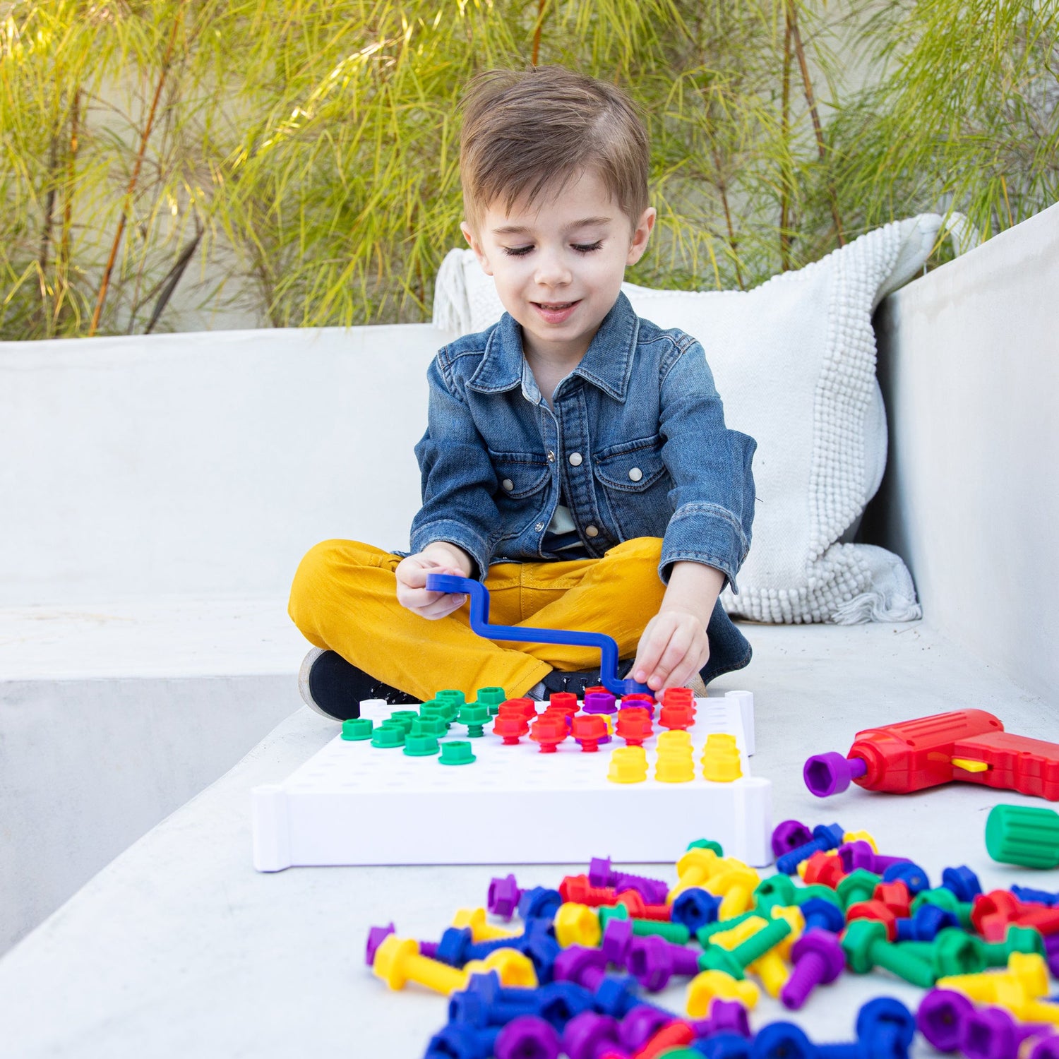 DESIGN & DRILL® ACTIVITY CENTER by EDUCATIONAL INSIGHTS - The Playful Collective