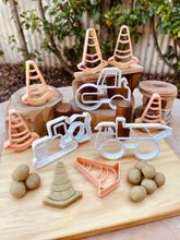 DIGGER BIO CUTTER by BEADIE BUG PLAY - The Playful Collective