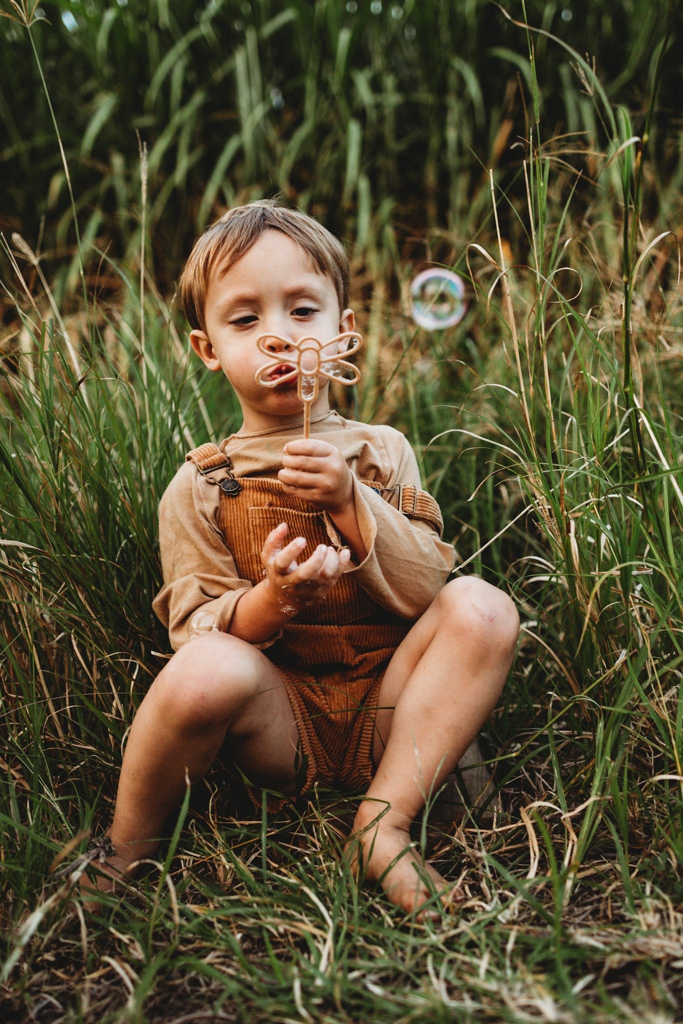 DRAGONFLY ECO BUBBLE WAND - PREORDER by KINFOLK PANTRY - The Playful Collective