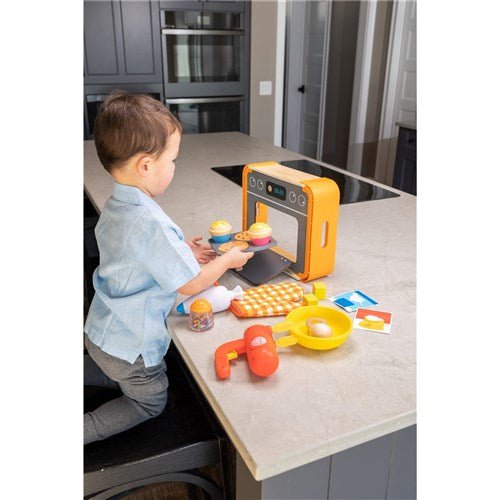 FAT BRAIN TOYS | PRETENDABLES BAKERY SET by FAT BRAIN TOYS - The Playful Collective