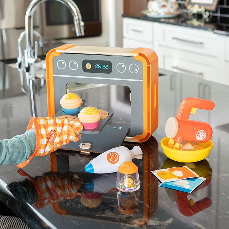 FAT BRAIN TOYS | PRETENDABLES BAKERY SET by FAT BRAIN TOYS - The Playful Collective