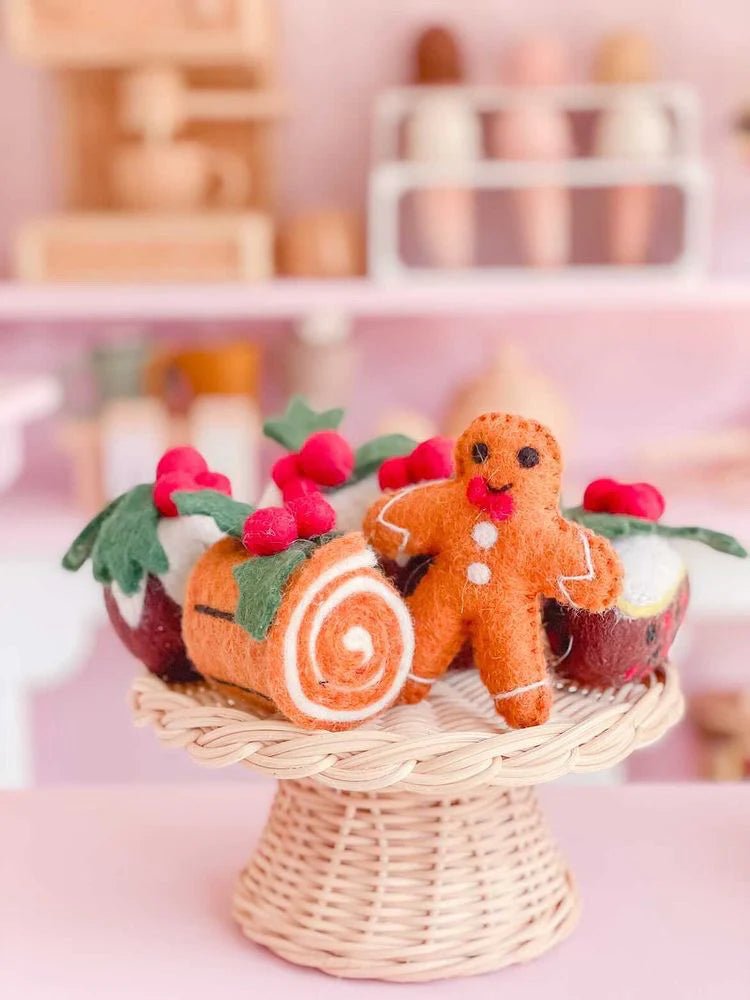 JUNI MOON | FELT GINGERBREAD KID (2 STYLES) Ginger - pink hearts by JUNI MOON - The Playful Collective