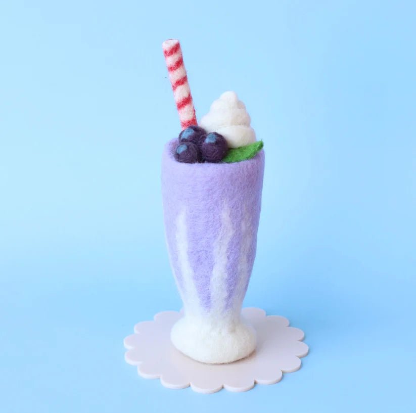 JUNI MOON | SHAKE IT UP MILKSHAKES & SMOOTHIES Blueberry Smoothie by JUNI MOON - The Playful Collective