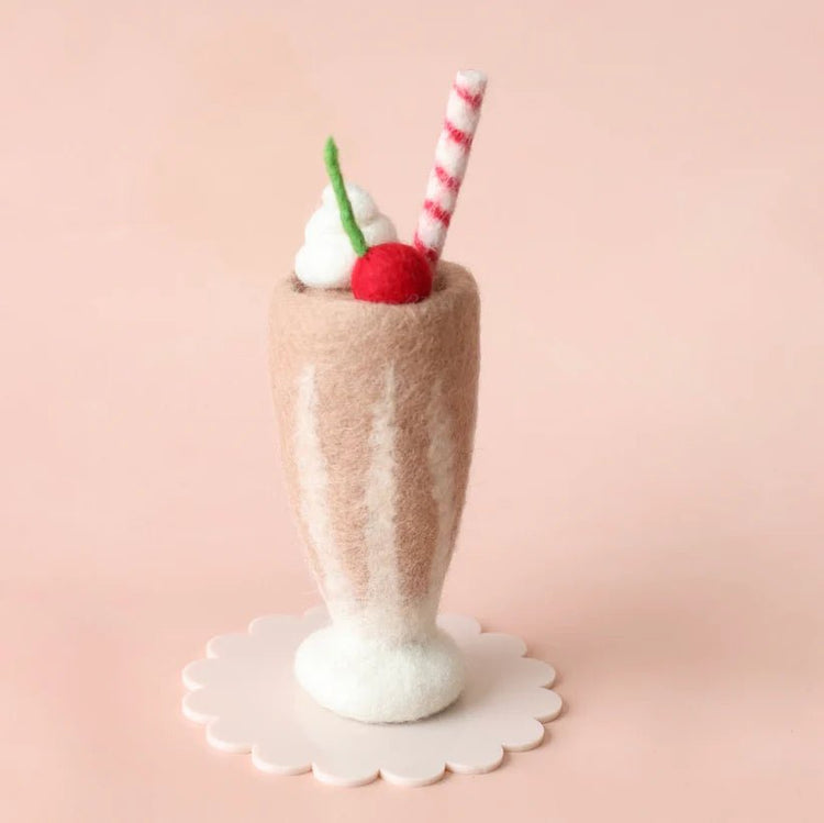 JUNI MOON | SHAKE IT UP MILKSHAKES & SMOOTHIES Chocolate Milkshake by JUNI MOON - The Playful Collective