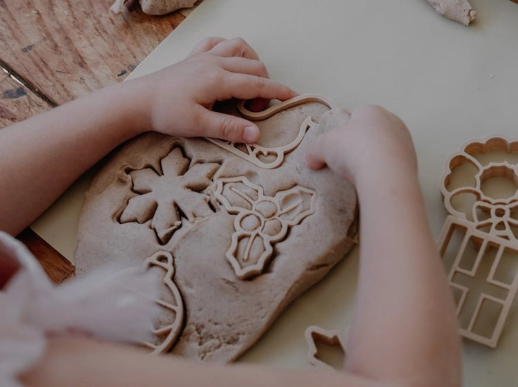 KINFOLK PANTRY | MINI CHRISTMAS ECO CUTTER™ SET SECOND EDITION by KINFOLK PANTRY - The Playful Collective