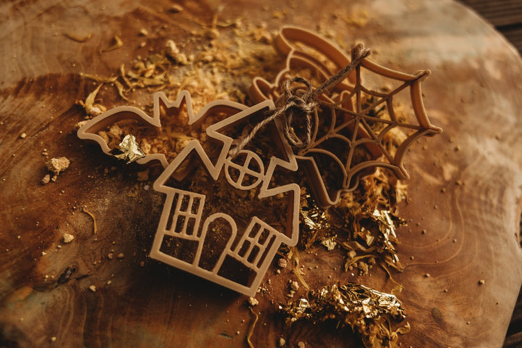 KINFOLK PANTRY | MINI HALLOWEEN ECO CUTTER SET by KINFOLK PANTRY - The Playful Collective