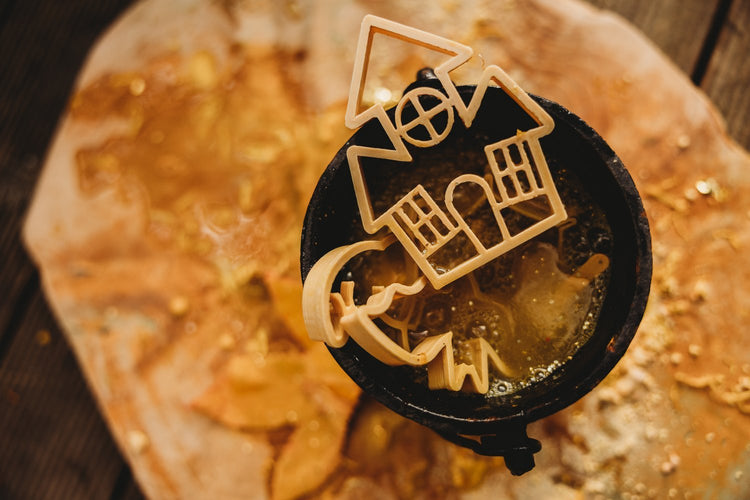 KINFOLK PANTRY | MINI HALLOWEEN ECO CUTTER SET by KINFOLK PANTRY - The Playful Collective