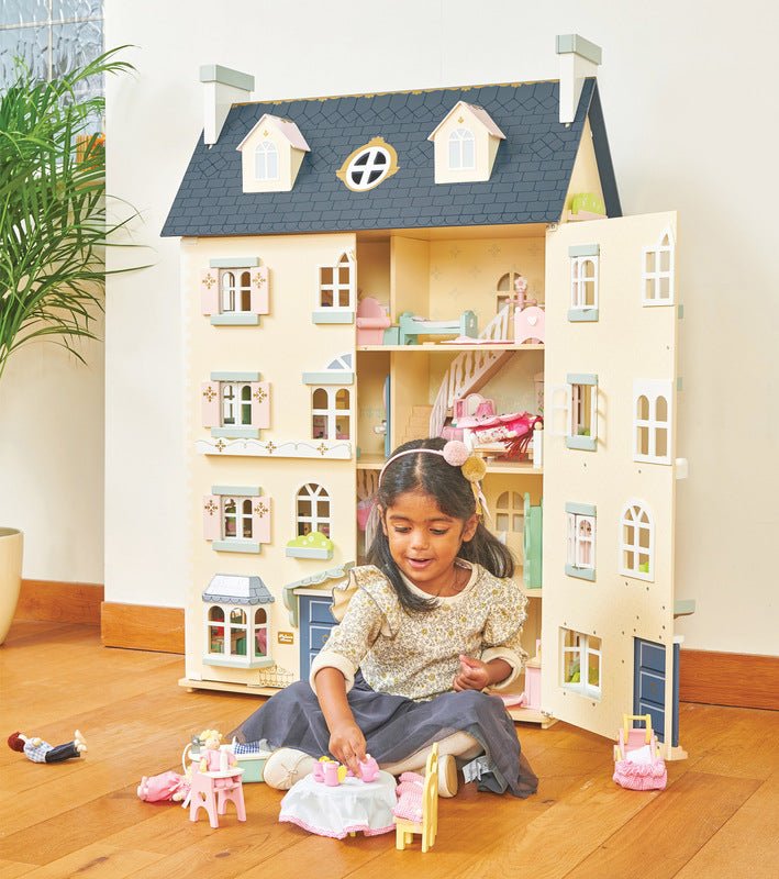 LE TOY VAN | DAISYLANE PALACE HOUSE by LE TOY VAN - The Playful Collective