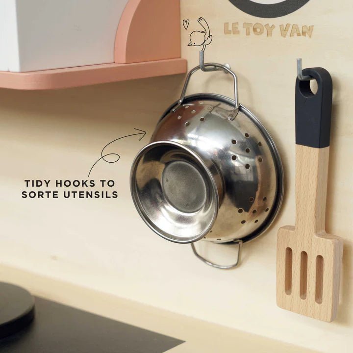 LE TOY VAN | HONEYBAKE LARGE KITCHEN by LE TOY VAN - The Playful Collective