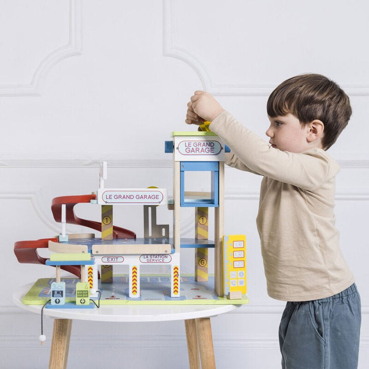 LE TOY VAN | LE GRANDE GARAGE by LE TOY VAN - The Playful Collective