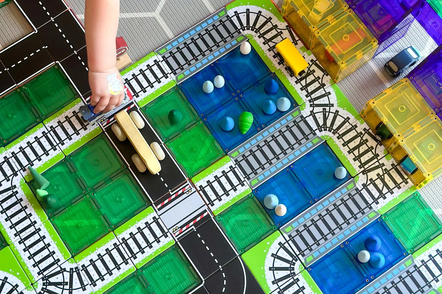 LEARN & GROW | MAGNETIC TILE TOPPER - TRAIN PACK (36 PIECE) *PRE-ORDER* by LEARN & GROW TOYS - The Playful Collective