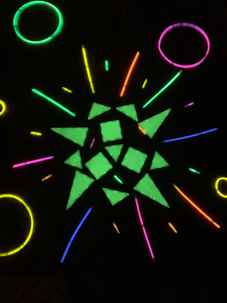 MAGNA-TILES | GLOW - 16 PIECE SET by MAGNA-TILES - The Playful Collective