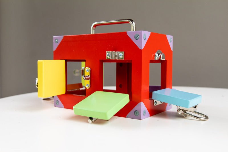 MAMAGENIUS | LOCK ACTIVITY BOX by MAMAGENIUS - The Playful Collective
