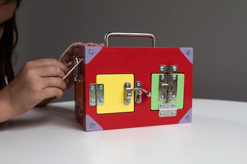 MAMAGENIUS | LOCK ACTIVITY BOX by MAMAGENIUS - The Playful Collective