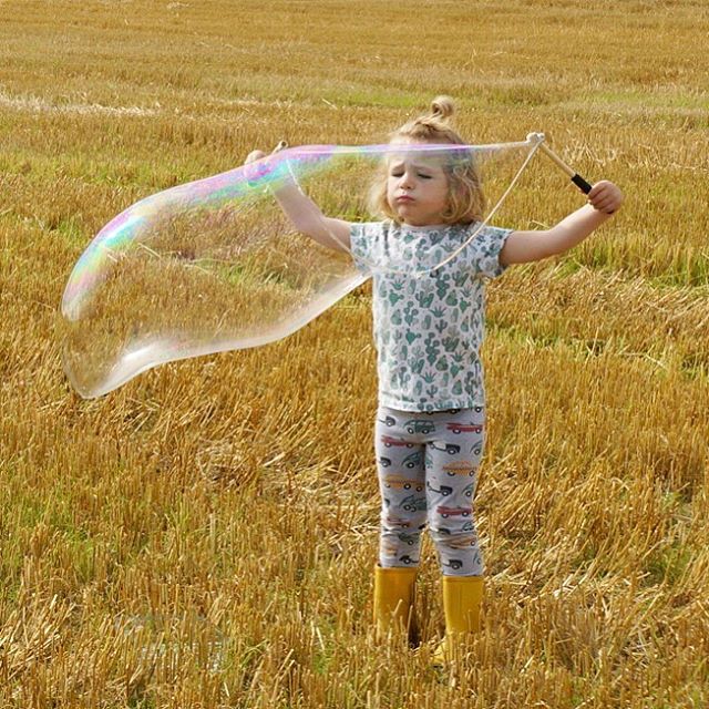 MY FIRST GIANT BUBBLE KIT by DR ZIGS - The Playful Collective