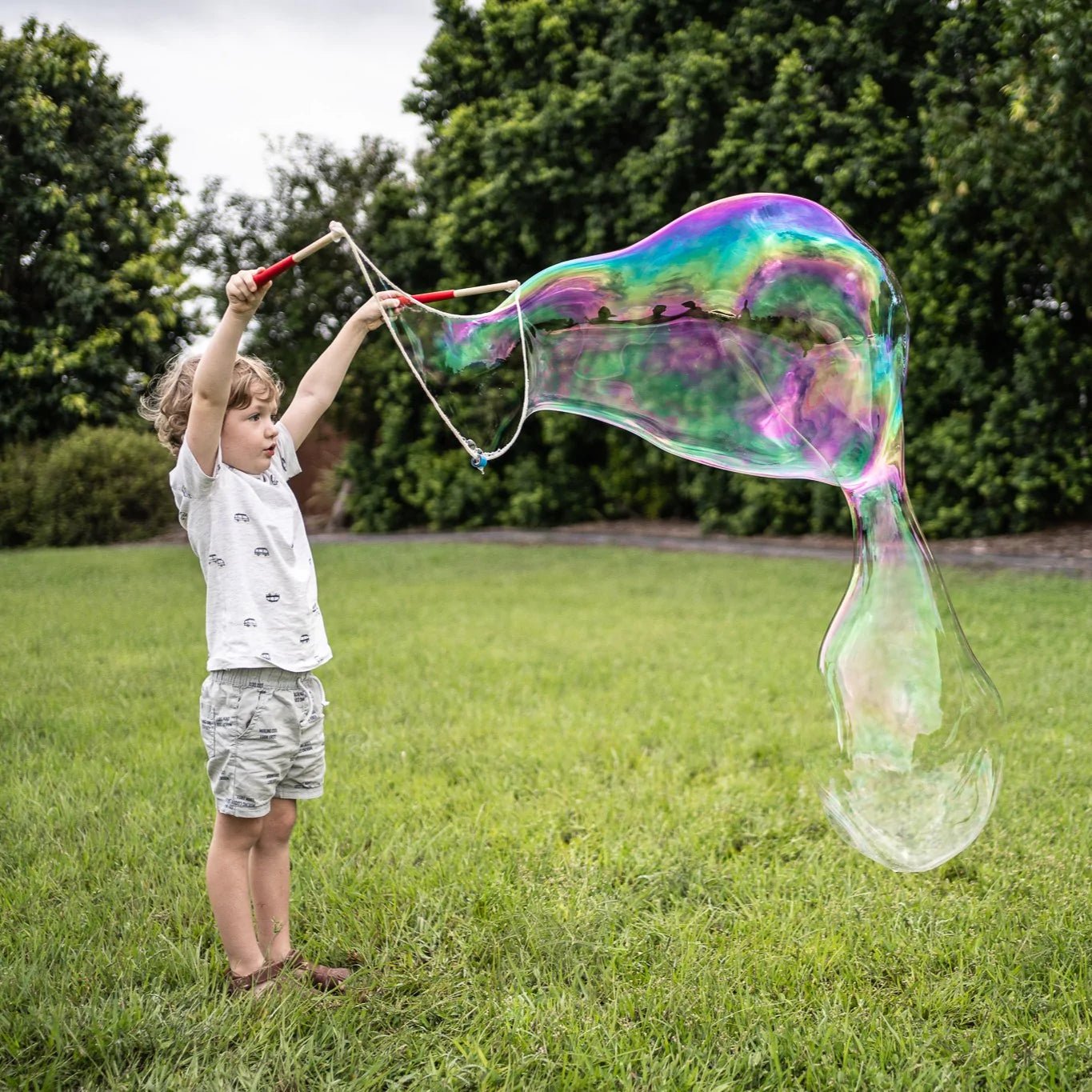 MY FIRST GIANT BUBBLE KIT by DR ZIGS - The Playful Collective