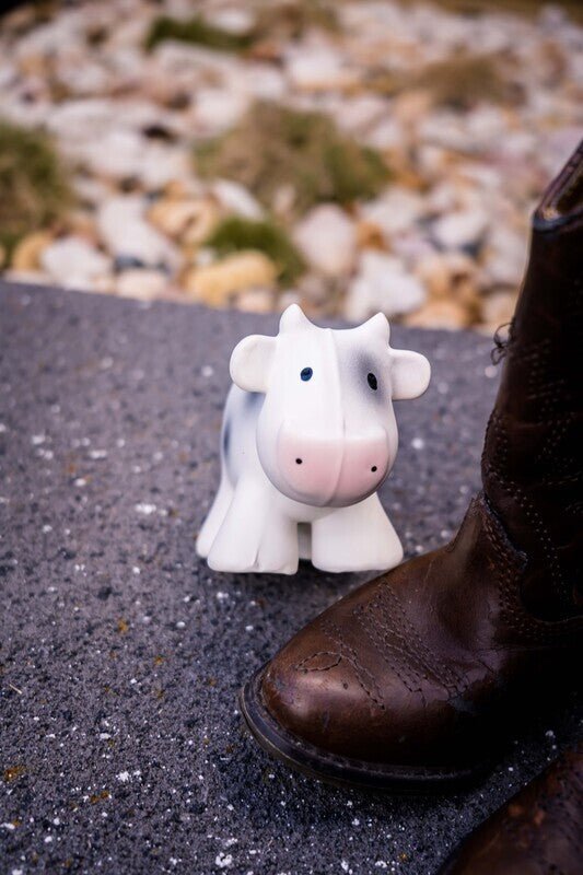 NATURAL RUBBER BABY RATTLE & BATH TOY - COW by TIKIRI - The Playful Collective