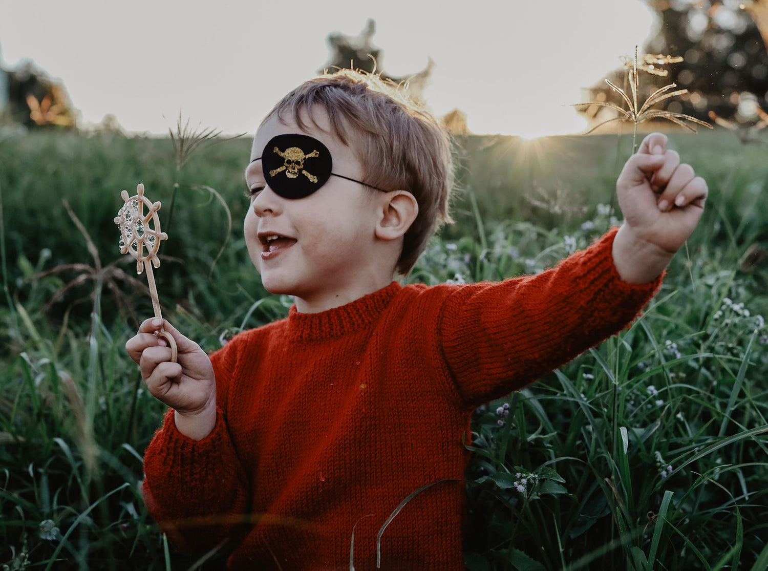 SHIP HELM ECO BUBBLE WAND - PREORDER by KINFOLK PANTRY - The Playful Collective